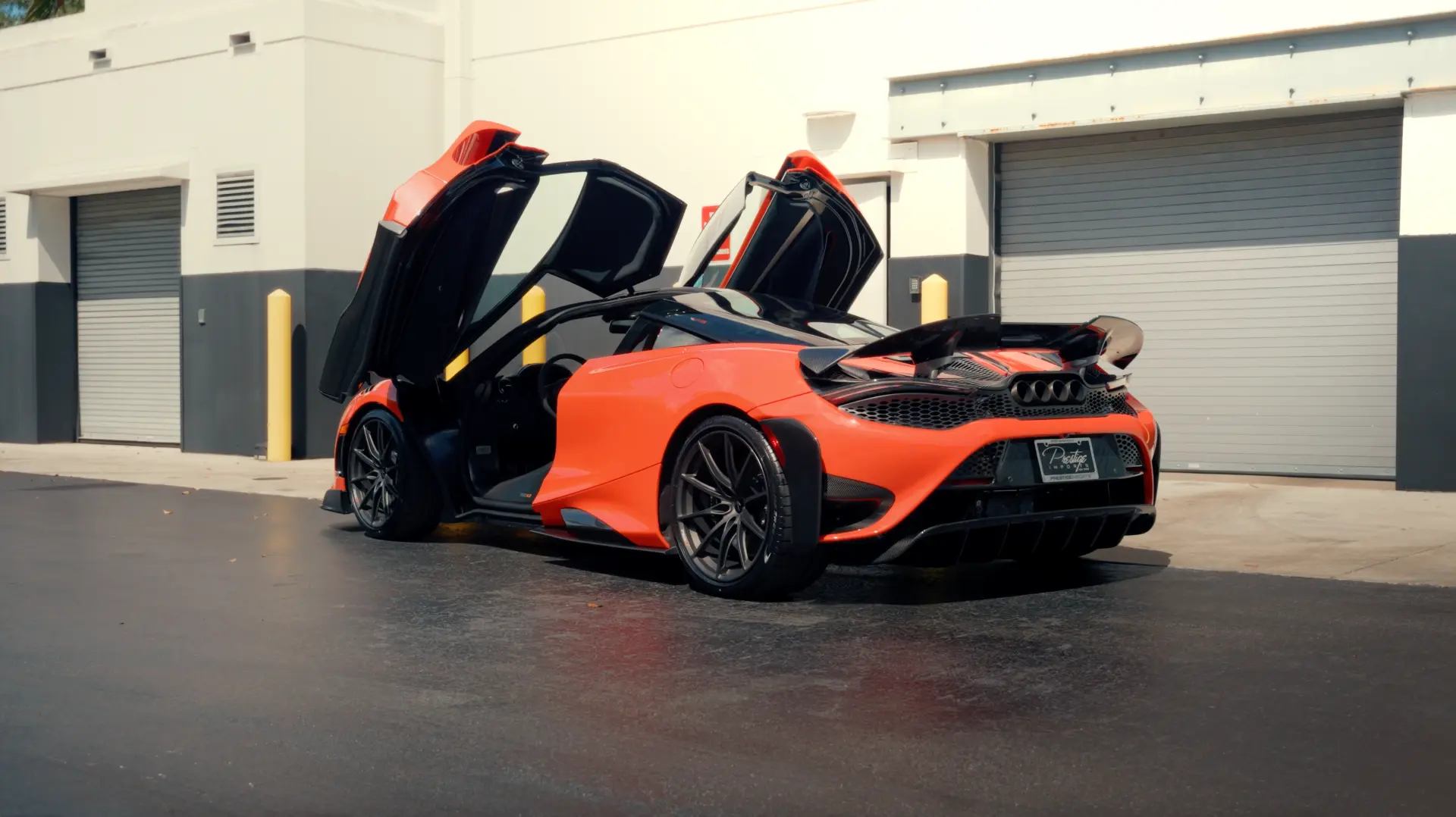 765LT / Showcase